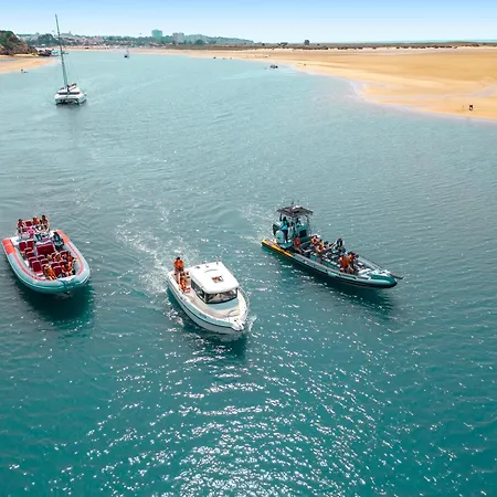 Perola - Conforto E Lazer Com Piscina Aquecivel E Bbq Em * Albufeira